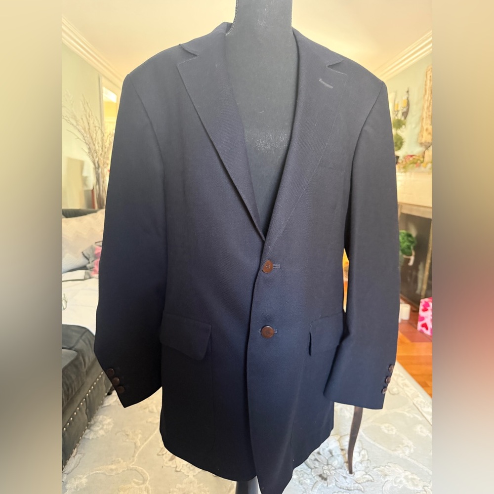 Orvis 100% Wool traditional Sports Blazer. Navy. Size 42R.